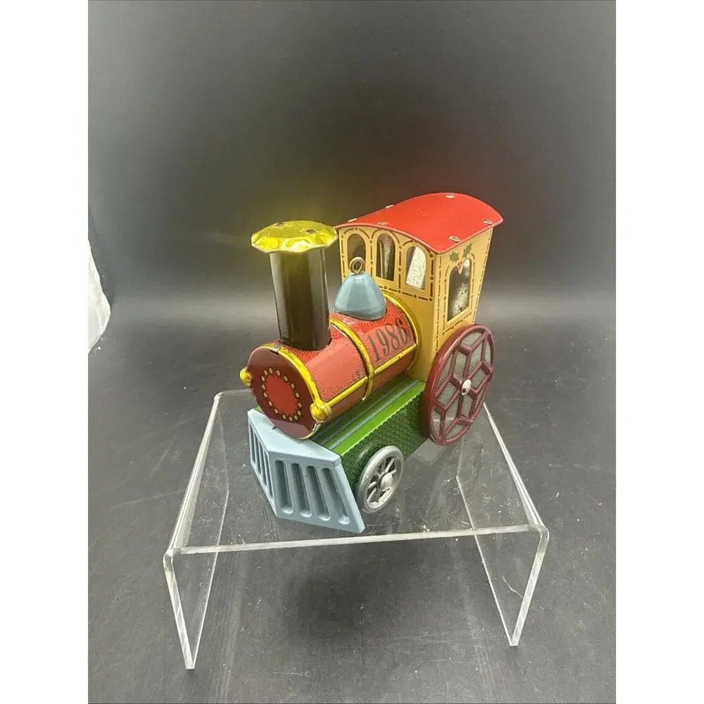 1986 Hallmark Keepsake Ornament Steam Locomotive Train Nostalgic Houses Shops